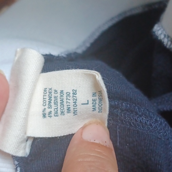 Converse one star Navy skirt. Super comfy! - Picture 5 of 9